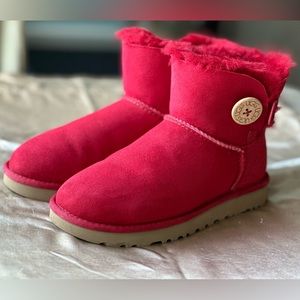 UGG Mini Bailey Button Boots Red Size 5 (36)